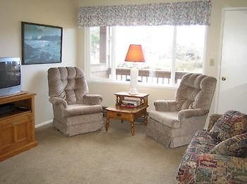 Proposal Rock Inn Pacific City Ngoại thất bức ảnh